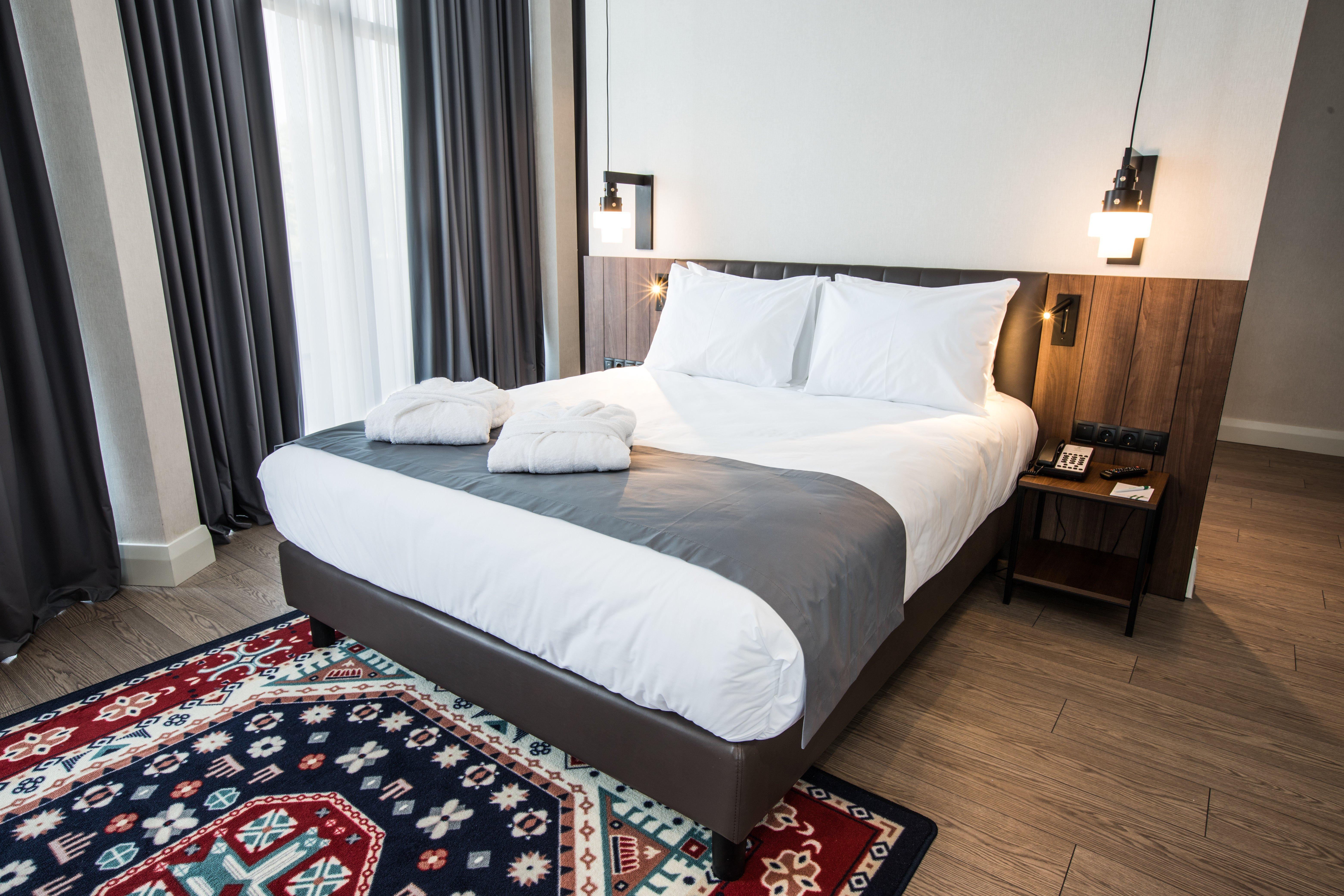Holiday Inn Telavi By Ihg Zewnętrze zdjęcie