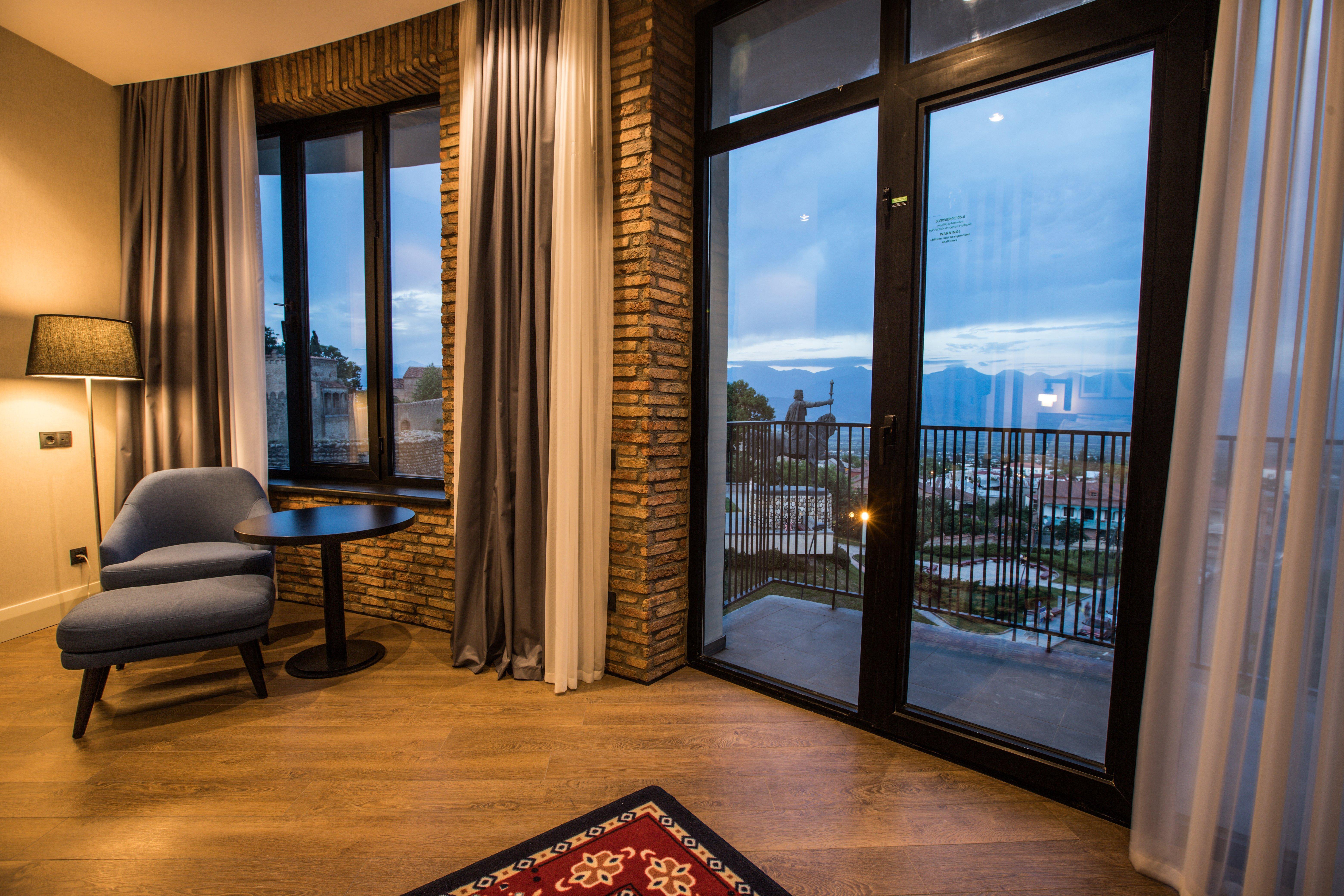Holiday Inn Telavi By Ihg Zewnętrze zdjęcie