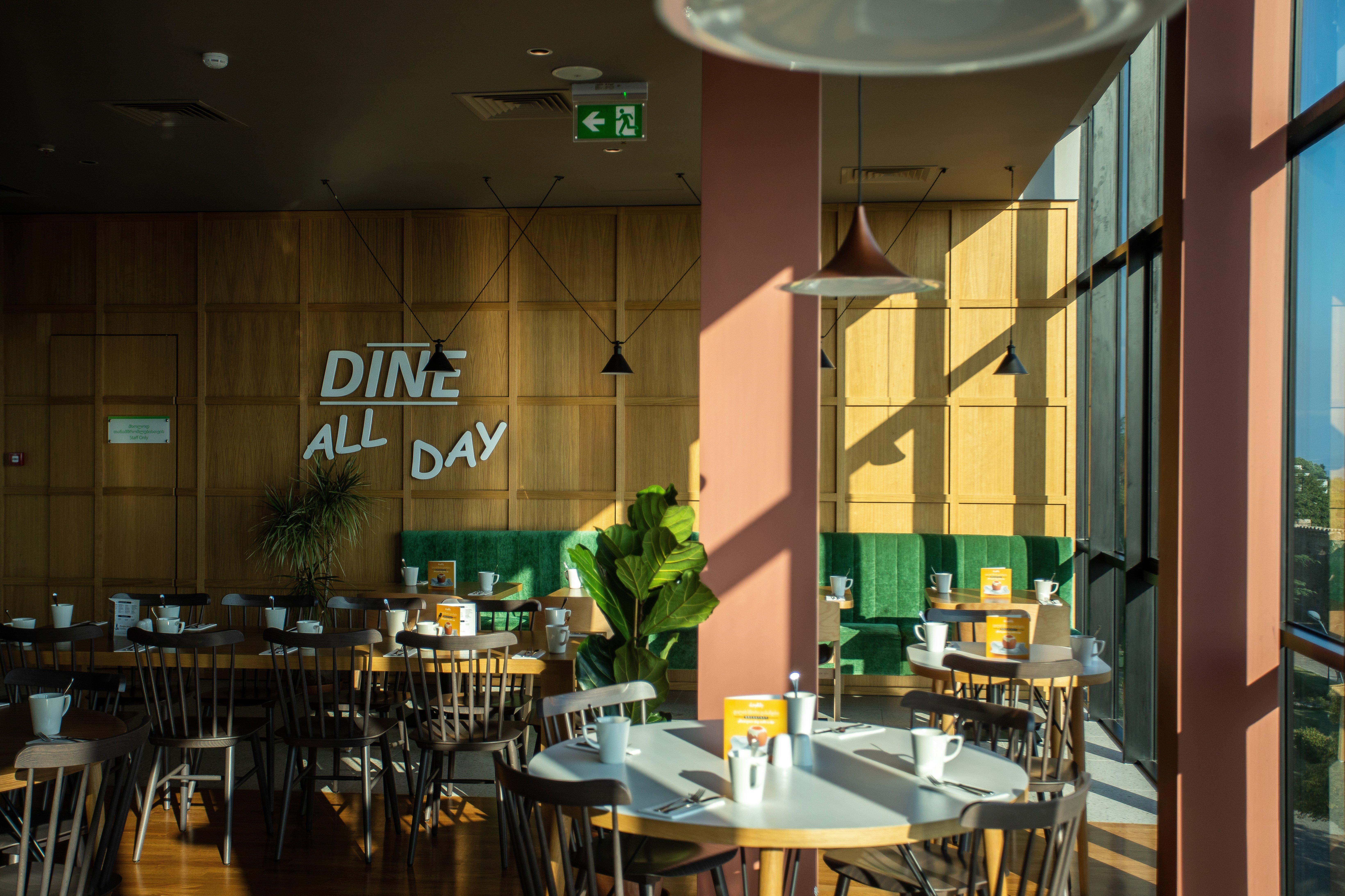 Holiday Inn Telavi By Ihg Zewnętrze zdjęcie